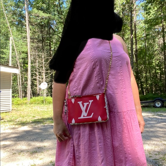 Louis Vuitton Pochette Giant Monogram Double Zip - Picture 12 of 14